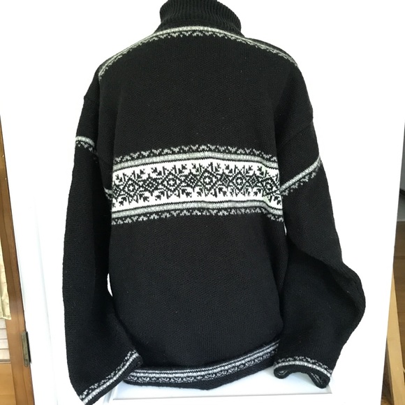 Norwool Norway Quarter-Zip Wool Sweater - Picture 3 of 10